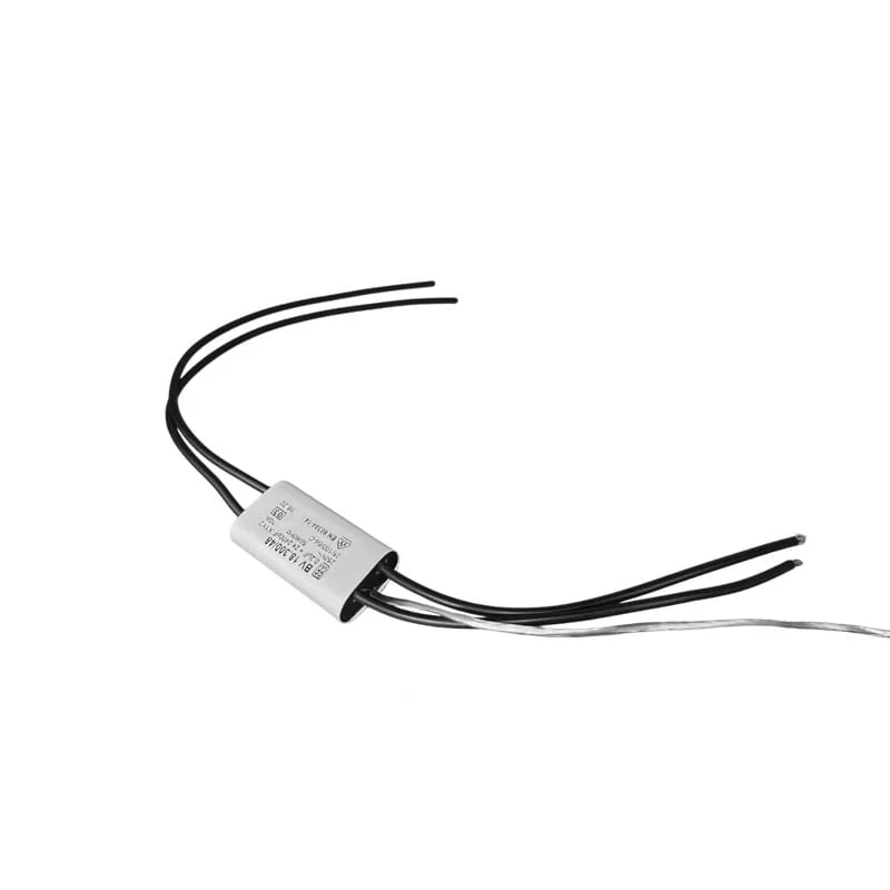 Condensateur antiparasite 0,2 µF + 2 x 2400 pF-2