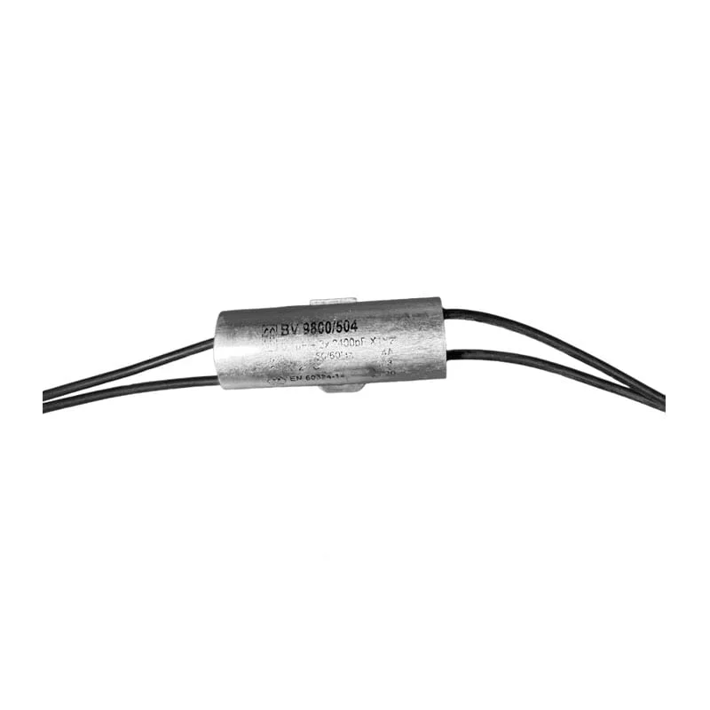 Condensateur antiparasite 0,1 µF + 2 x 2400 pF